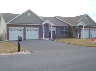 672 Bishop Ave, Chambersburg, PA 17201