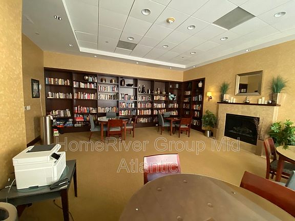 2nd image of 1020 N Highland St Unit 706