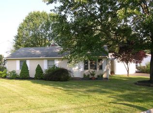 46 Fairmount Ave, Bridgewater, NJ 08807