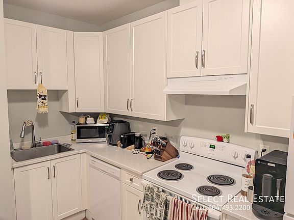 3rd image of 47048 Quarry Rd #B