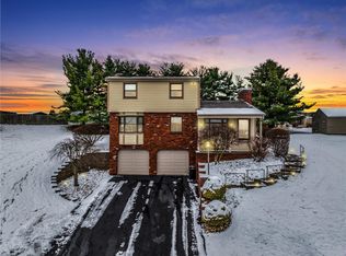 112 June Dr, McKeesport, PA 15133