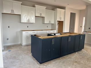 425 Brooke Hill Dr, Lewisville, NC 27023