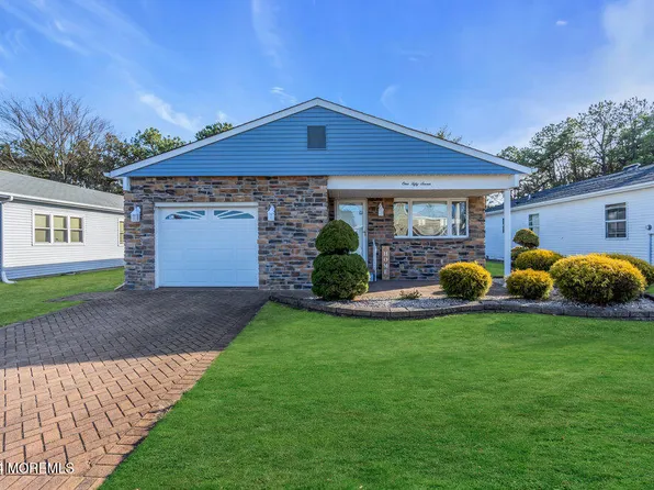 157 Freeport Boulevard, Toms River, NJ 08757