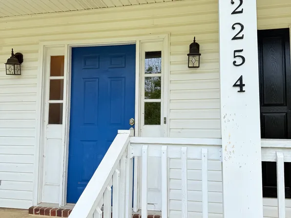 2254 Woodlea Ct S, Mobile, AL 36695