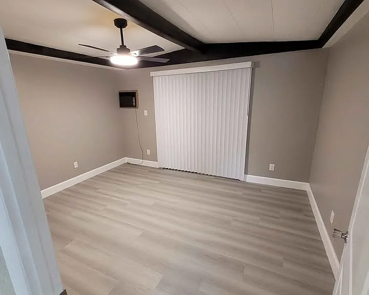 5104 Little Lake Ct #5104 — Photo 2