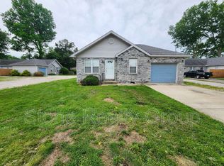 4874 Pine Ridge Ct, Terre Haute, IN 47802