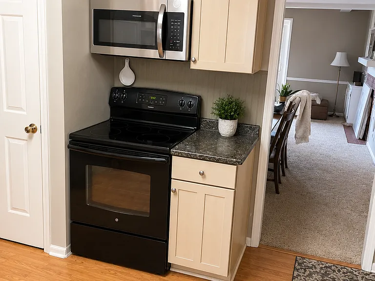 476 W Chocolate Ave — Photo 10