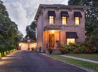 210 E Kilbuck St, Tecumseh, MI 49286