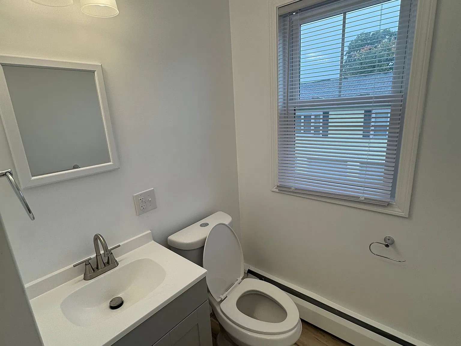 1 bed, 1.0 bath, 730 sqft, $1,700 — Photo 3