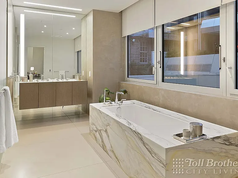 121 E 22nd St #S201 — Photo 6