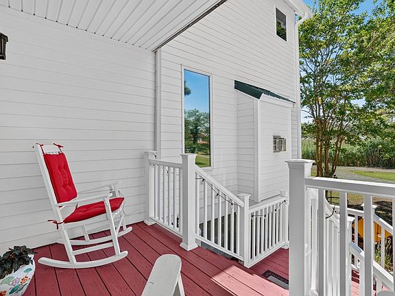 2nd image of 5119 Blake Point Rd