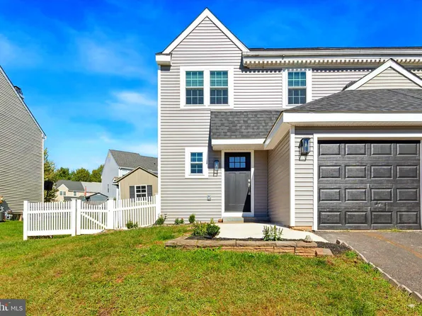 336 Laurel Dr, Royersford, PA 19468