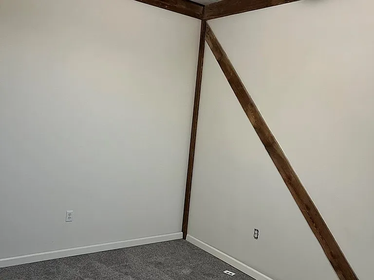 206 Main St #4 — Photo 8