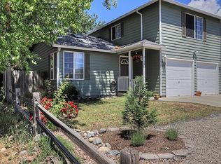2176 SW Judy Ln, Grants Pass, OR 97526