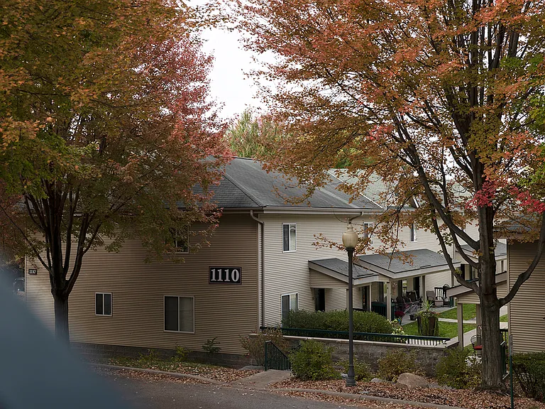 Promenade Oaks Apartments — Photo 55
