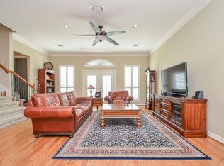 1633 Cohn St, Houston, TX 77007