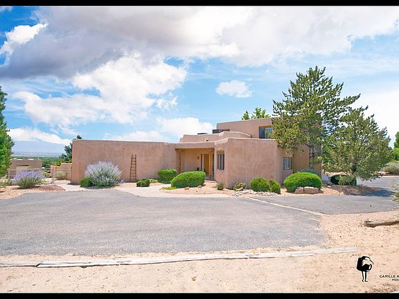 5th image of 285 Ashley Ln