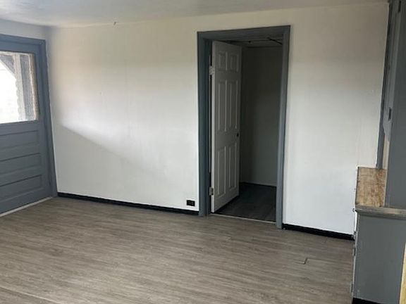 2nd image of 2-748 Brookline Blvd