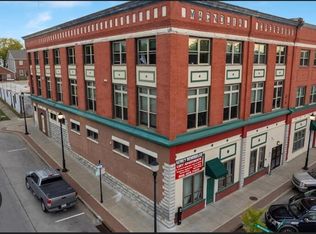 145 W Pine St APT L, Warrensburg, MO 64093