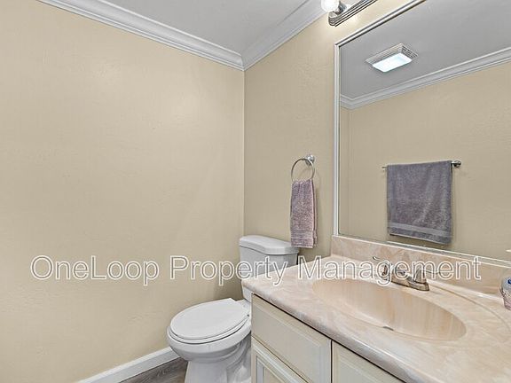 4th image of 2648 Alpine Blvd Unit A