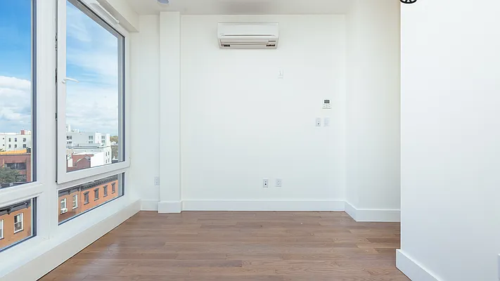 Rented by Nooklyn NYC LLC | media 35