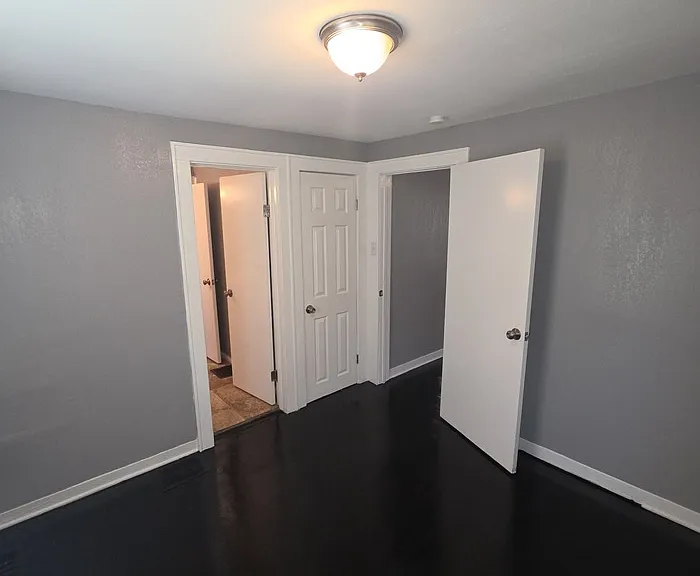 1918 S Willow Ave — Photo 12