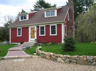 308 Snipatuit Rd, Rochester, MA 02770