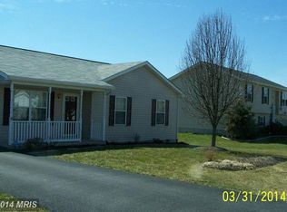 30 El Dorado Dr, Martinsburg, WV 25403