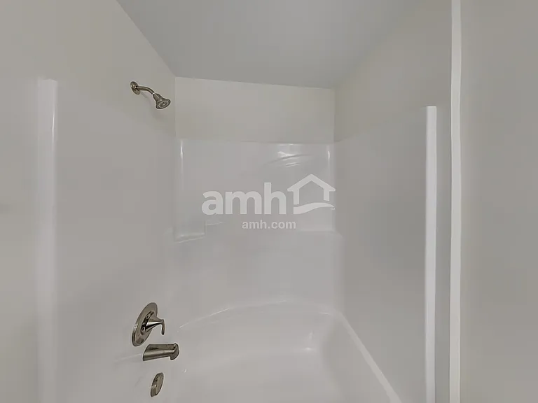 5408 Lake Water Ct — Photo 16