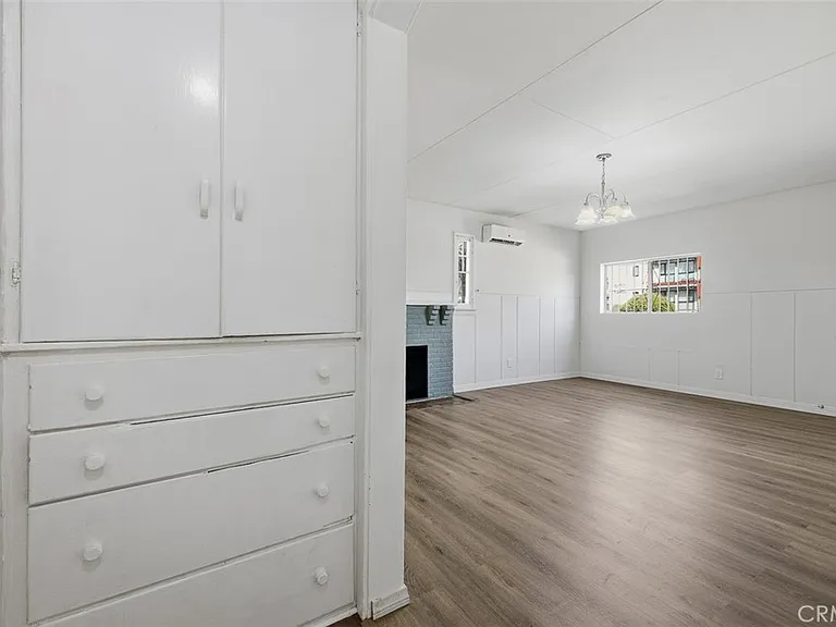 209 1/2 N Monterey St — Photo 10