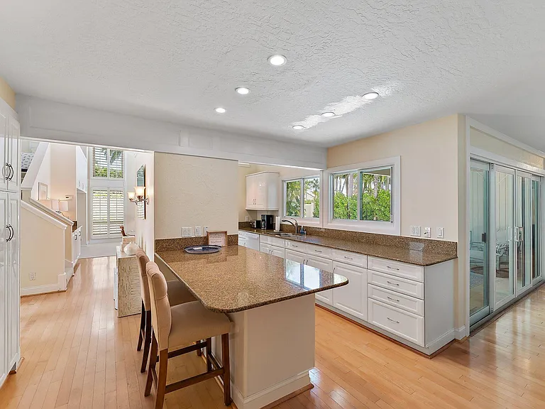 107 Mako Ln — Photo 11