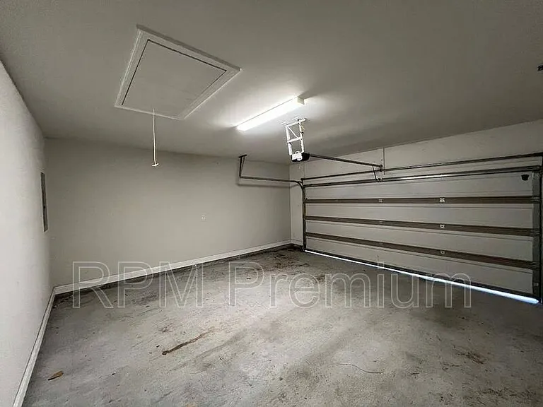 6212 Lake Edge Dr — Photo 41