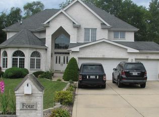 4 Richwood Ter, Flossmoor, IL 60422