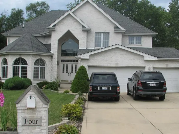 4 Richwood Ter, Flossmoor, IL 60422