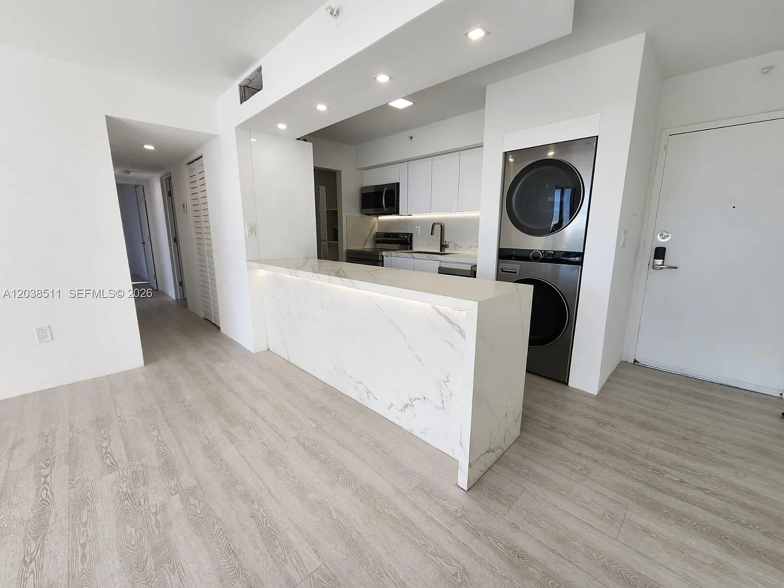 1700 NW North River Dr — Photo 4
