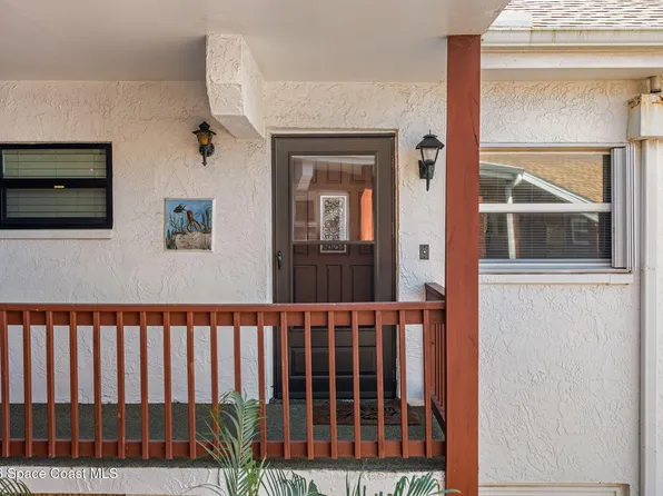 1318 S Miramar Ave APT 208, Indialantic, FL 32903