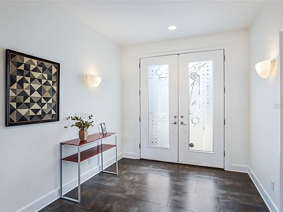 5th image of 5832 Tidewood Ave