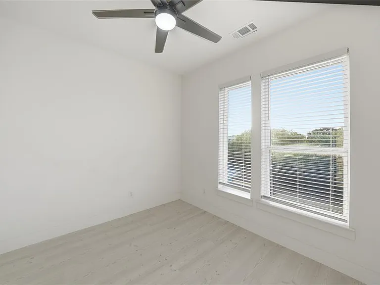 7207 Mohawk Dr #106 — Photo 12