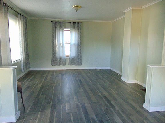 2nd image of 455 Fies Ave