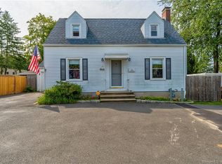 12 Raymond St, Waterbury, CT 06706