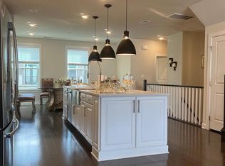 44654 Provincetown Dr, Ashburn, VA 20147