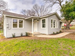 409 Alameda Rd, Azle, TX 76020
