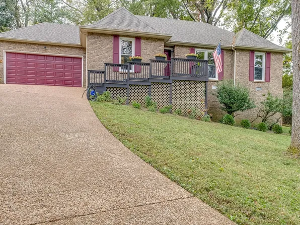 620 Rebel Rd, Old Hickory, TN 37138