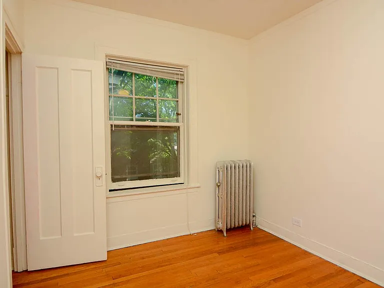 4873 N Talman Ave #3 — Photo 16