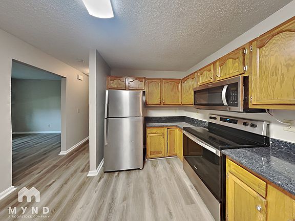 5th image of 150 Single Oak Dr
