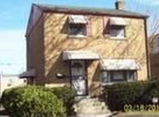 2117 S 18th Ave, Broadview, IL 60155