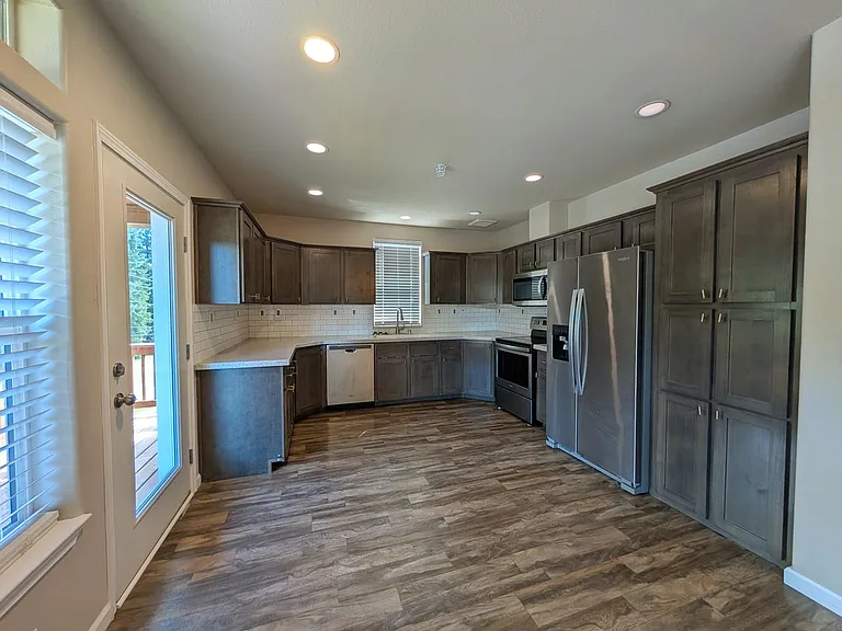 4401 Riverside Dr #G6 — Photo 15