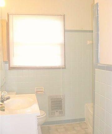 4th image of 2317 Revere Pl