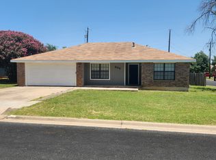 302 Burning Tree Dr, Georgetown, TX 78628