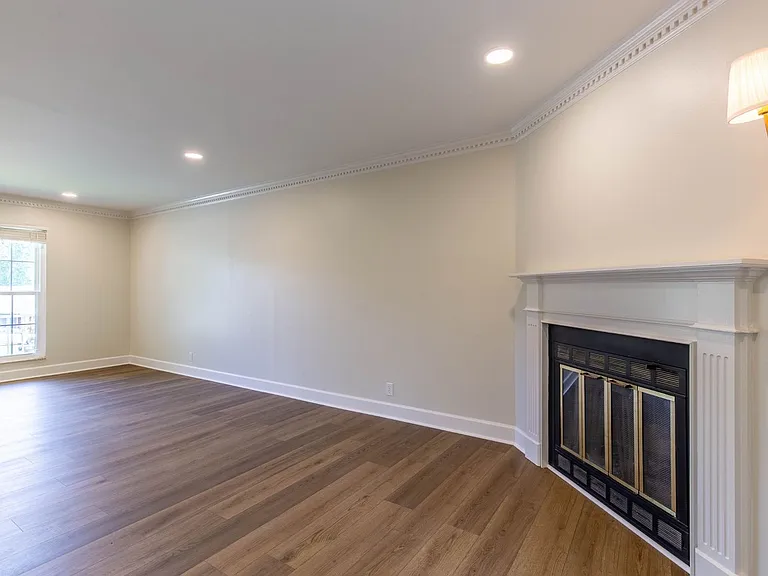 109 Welshwood Ct — Photo 5